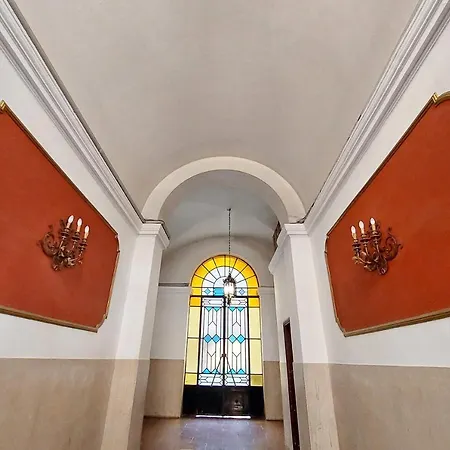 Bed & Breakfast Domus Gallo 4*