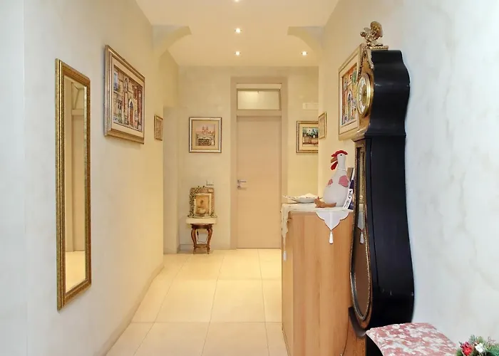 Domus Gallo Couette-café 4*
